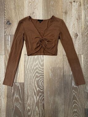 LONG SLEEVE CROP TOP WITH RING DETAIL XS